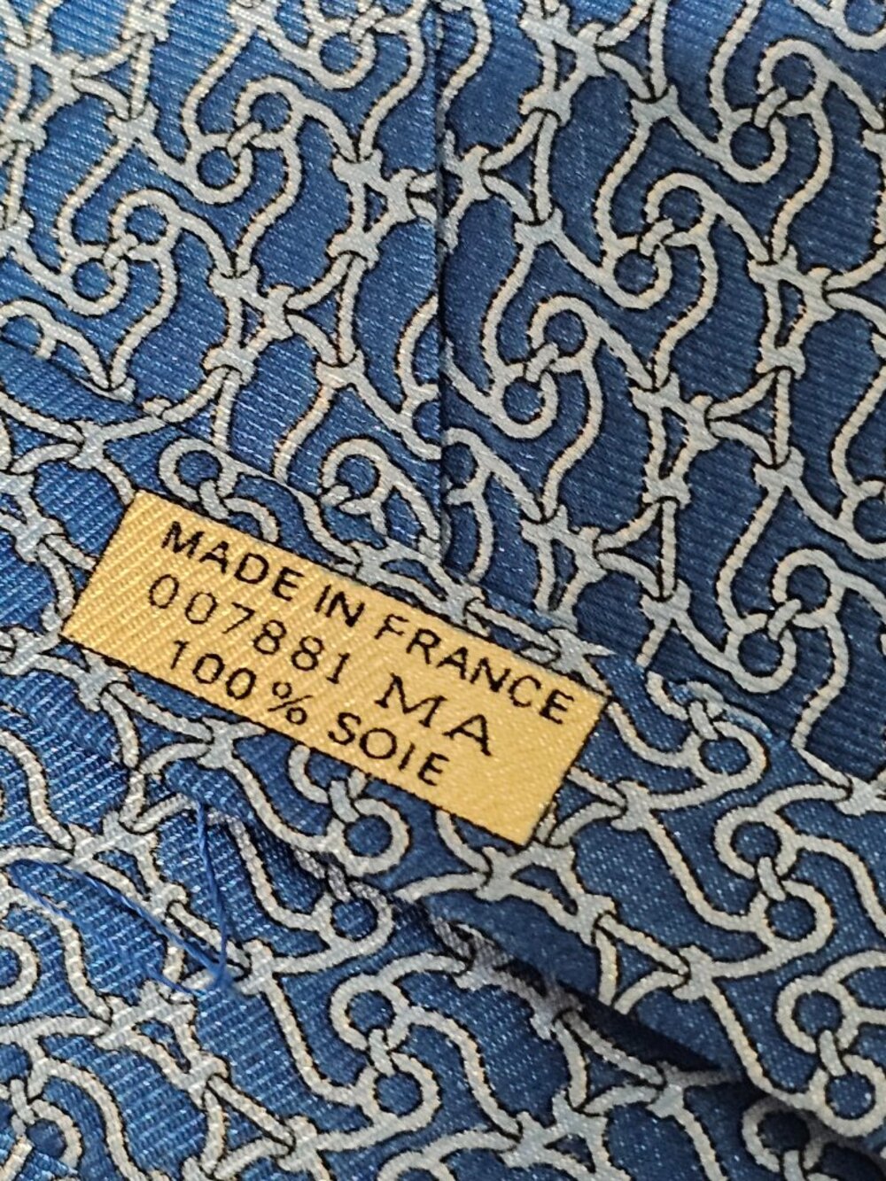 Hermes 007881 MA Blue 100% Silk Tie - Picture 6 of 14